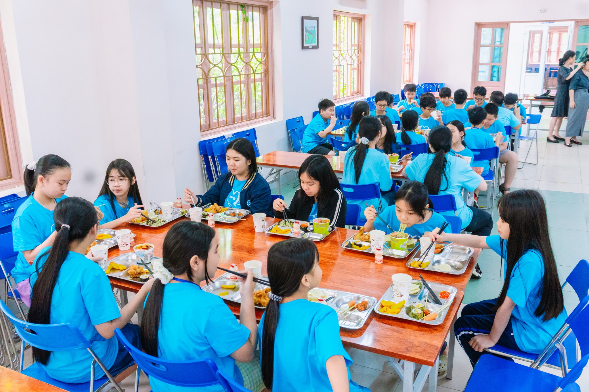 Không chỉ định hướng đào tạo chất lượng cao mà trường còn rất chú trọng vào phát triển toàn diện cho học sinh