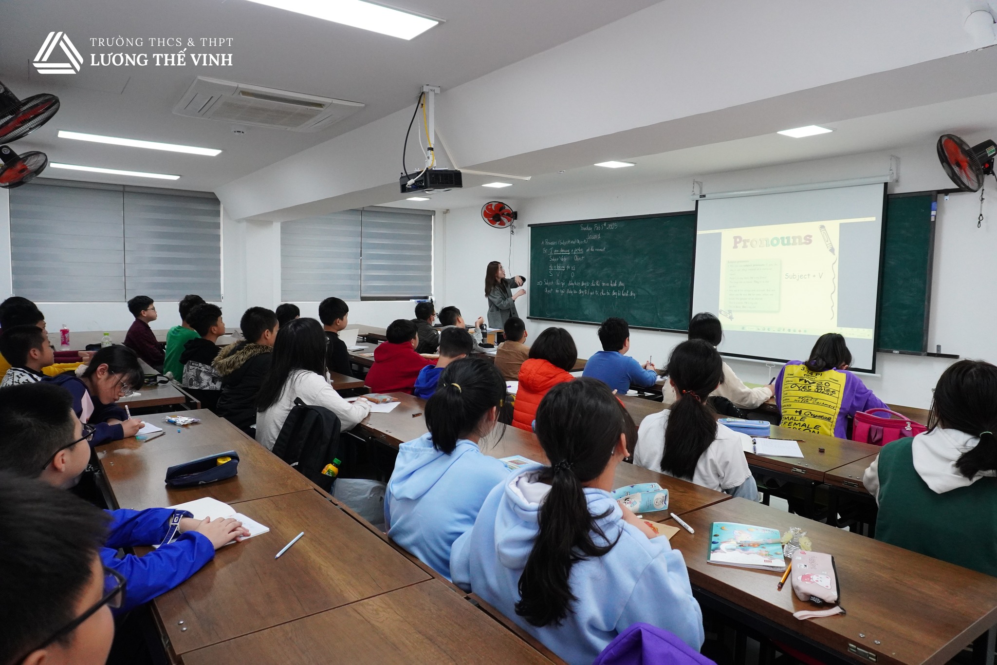 Các lớp học tại trường THCS Lương Thế Vinh được chia thành lớp chọn/ lớp nâng cao, lớp tăng cường và lớp đại trà