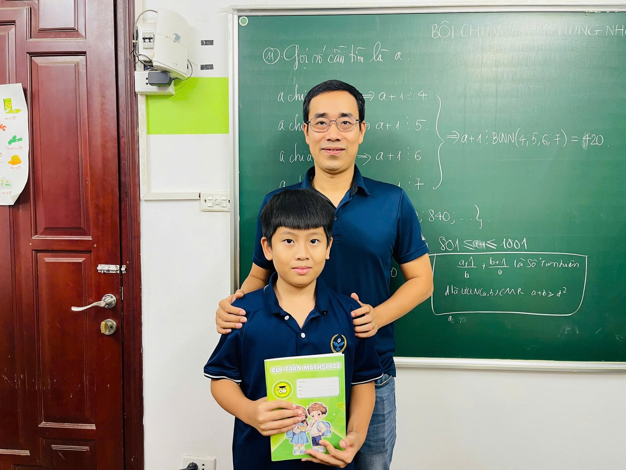 Thầy Trần Hữu Hiếu và lớp học tại Mathspace