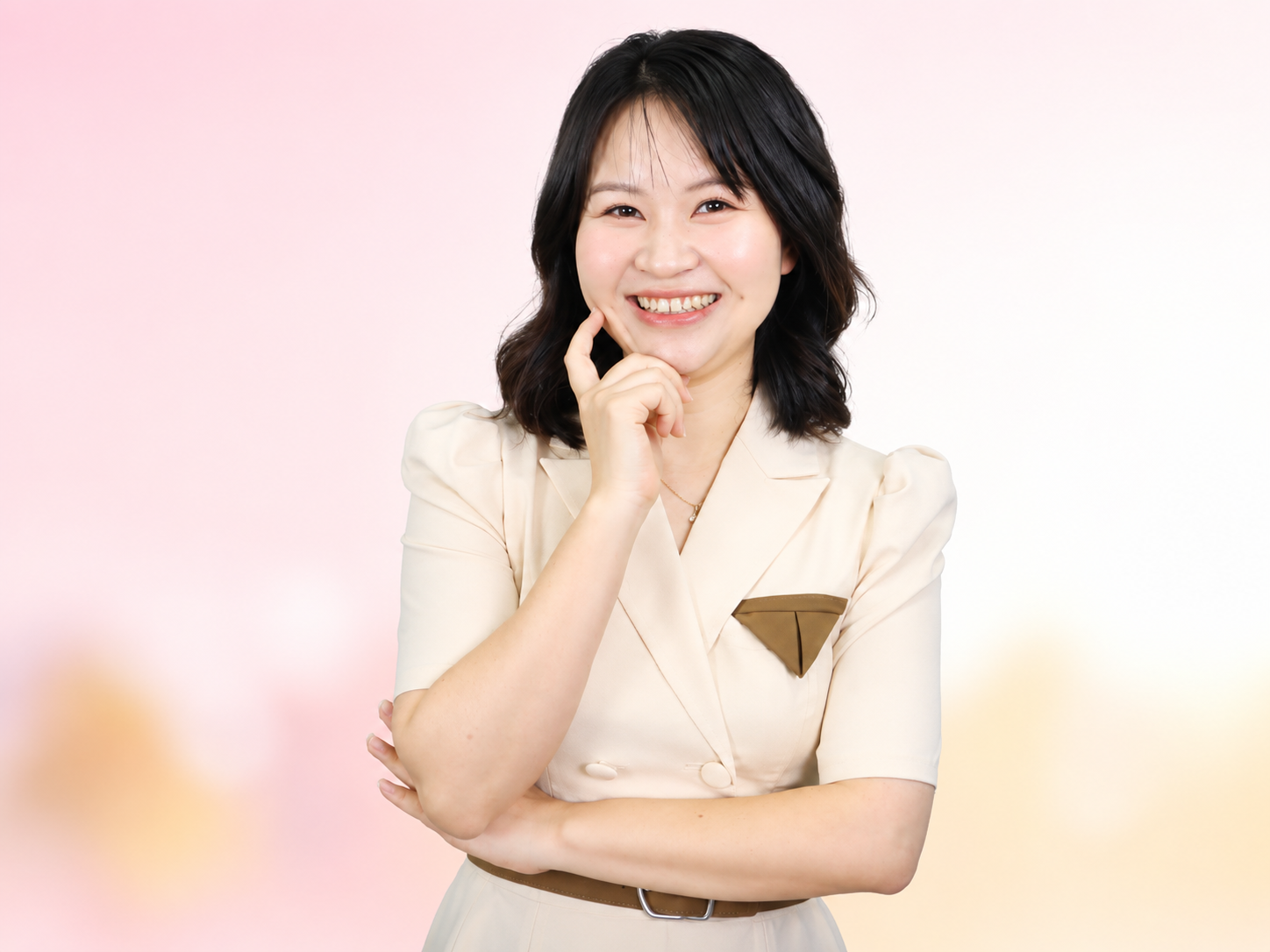 Chị Minh Hiên (cô Minh Hiên)