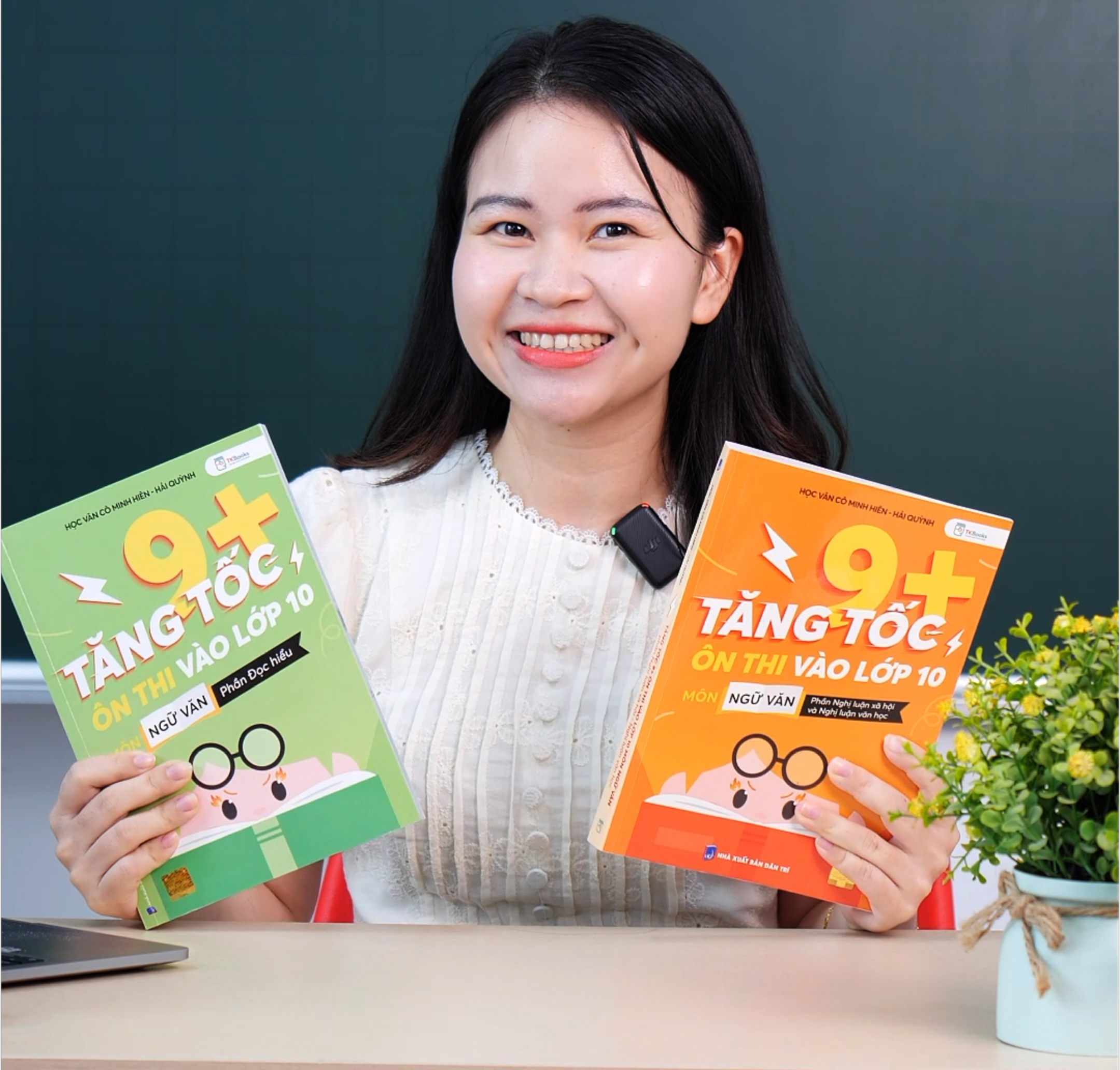 Bộ sách Tăng Tốc 9+ Ôn Thi Vào Lớp 10 Môn Ngữ Văn của cô Minh Hiên